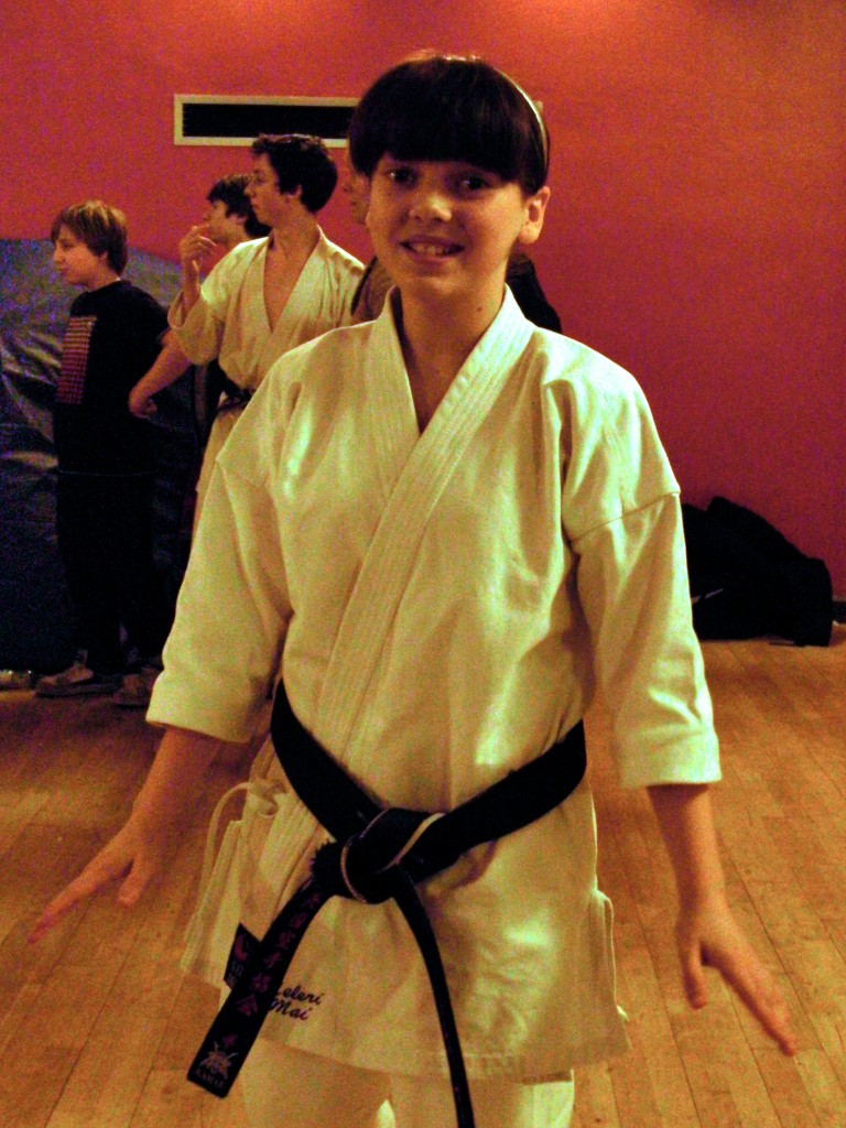 2010-02-07 Dan Grading CIMG1209